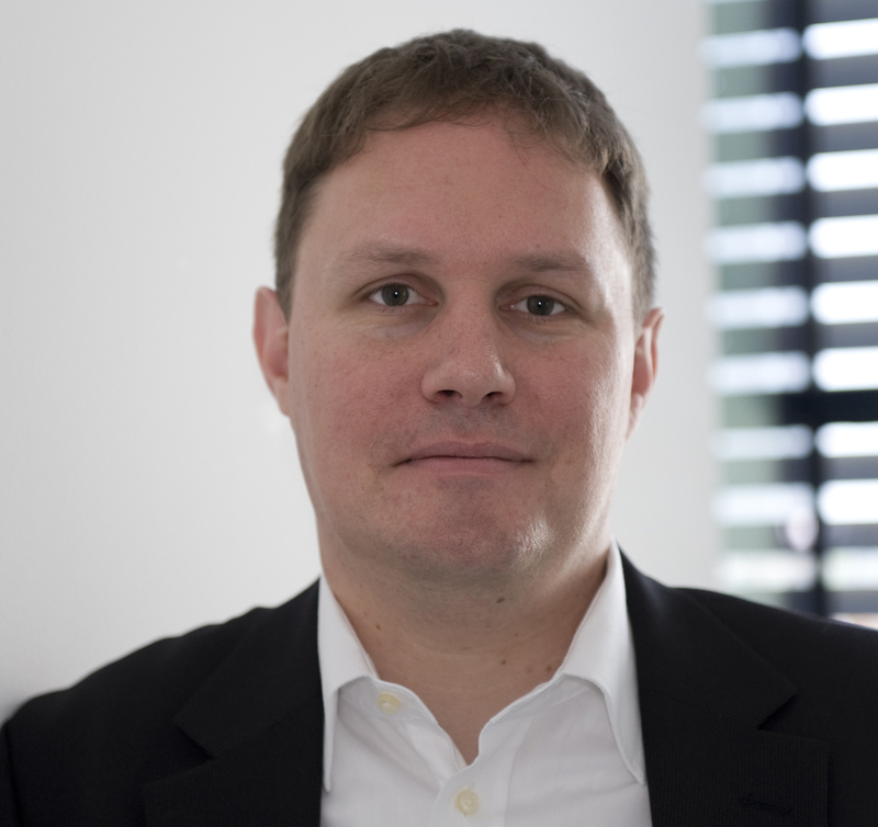 Dr. Carsten Brosda Dr. Carsten Brosda